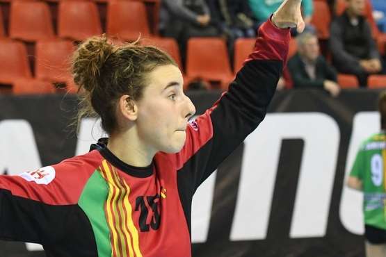 La guardameta Ana Palomino da el sí quiero al Rocasa (Foto TA)